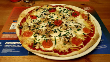 Pizza Horta food