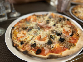 Portobello Pizzeria food