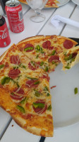 Pateo Das Pizzas food