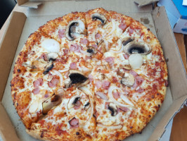 Domino's Pizza Parede food