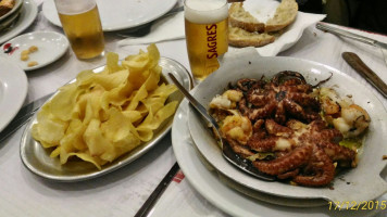 Cervejaria Palácio food