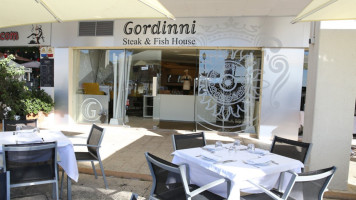 Gordinni Steak Fish House food