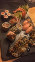 Bi-sushi food