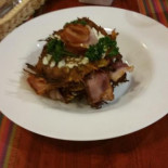 Ugnija Comida