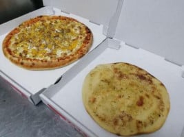 Pizzaria Belissima food