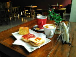 Vila Cafe - Tapas & Drinks food