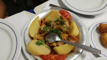 Cantinho De São José food