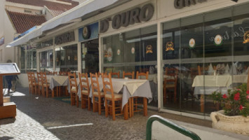 Ostra D' Ouro Grill inside