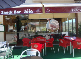 Joia Cafe Snack inside