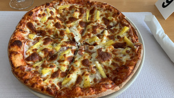Pizzaria Pizzarella food
