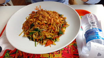 Wok To Walk Braga Parque food