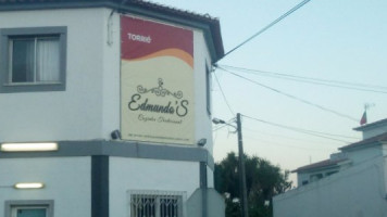 Edmundos food