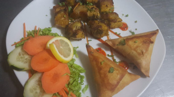 Tamusyo Bhansa Ghar food