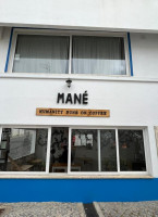 Cafe Mane outside