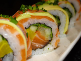 Sushi P`ra Ti food