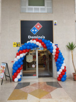 Domino's Pizza Av. Da Peregrinacao outside