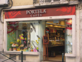 Portela Cafes outside
