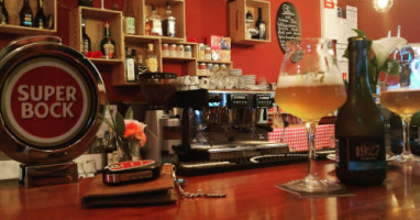 Vila Cafe - Tapas & Drinks food