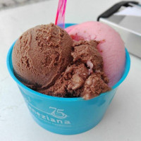 Gelataria Veneziana food