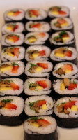 Besuto Sushi House food