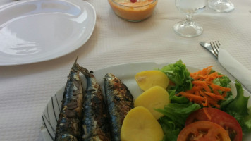 Rio Mondego food