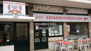 Eduardo Das Conquilhas inside