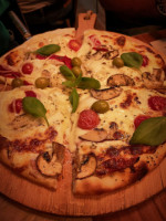 Pizzaria Veneza food