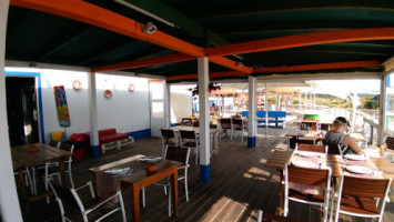 Por Do Sol Restaurante Bar inside