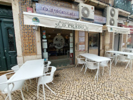 Restaurante O Prado inside