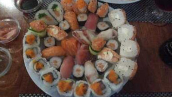 Shili Sushi food