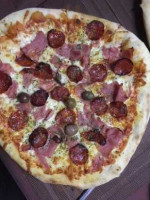 La Grotta Pizzaria Italiana food