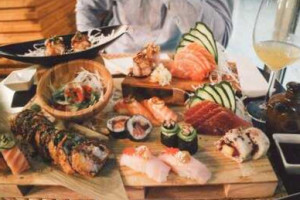 Mirai Sushi House food