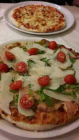 Sabores D'italia food