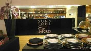 Sons Tons & Sabores inside