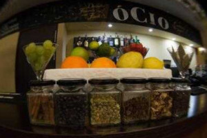 Ocio Cocktails Tapas food