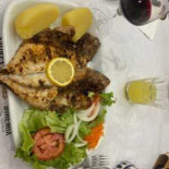 Ze Dos Cornos Comida