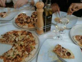 Rest. Pizzaria A Variante food