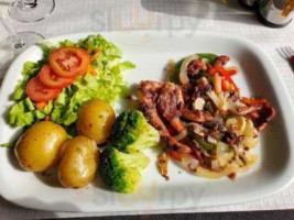 Salsa Restaurant E Bar food