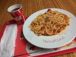 Tomatino Pasta House food