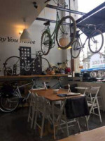 Urban Cicle Cafe outside