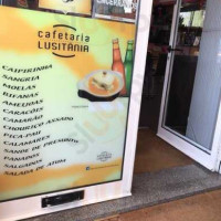 Cafetaria Lusitânia food