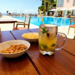 Pool Terrace Nourriture