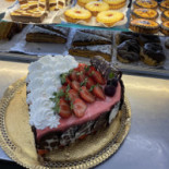 Pastelaria Luanda Nourriture