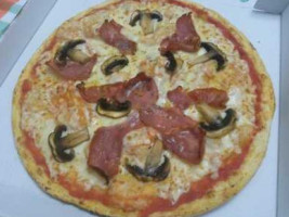 Maria Farinha Pizzaria Artesanal food