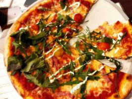 Jamie Oliver's Pizzeria Lisboa food