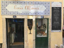 Casa Alfama Wine food