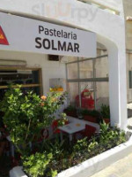Pastelaria Solmar food