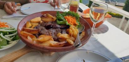 Mirante Do Douro food