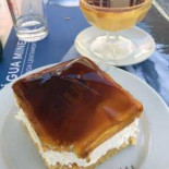 Pastelaria Violeta Comida