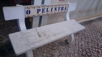 O Pelintra outside